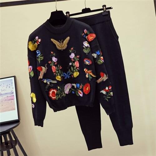 Manual Butterfly Embroidery Flower Knitted Tracksuit Outfits 2021 Autumn Long sleeve Knit Tops Pencil Pants Casual Knitwear Sets