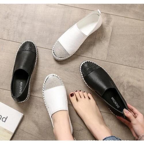 2021 New Patchwork Shoes Woman Genuine Leather Creepers Flats Ladies Loafers White Leather Moccasins leisure time
