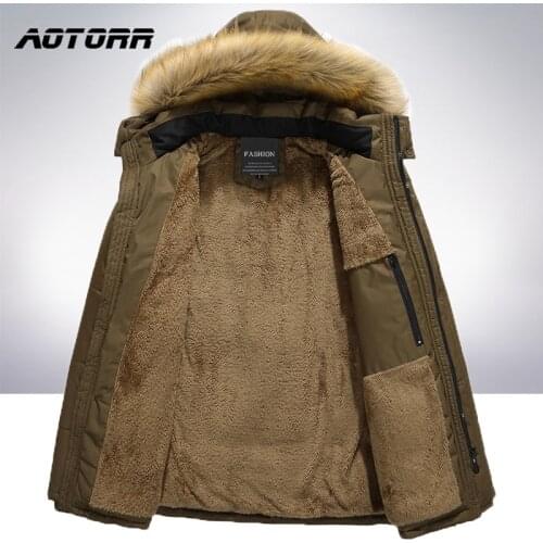 Winter Parka Men Windbreak Thick Warm Windproof Fur Coats Male Hooded Jacket Mens Snow Parka Outerwear Thermal Wool Liner Coat