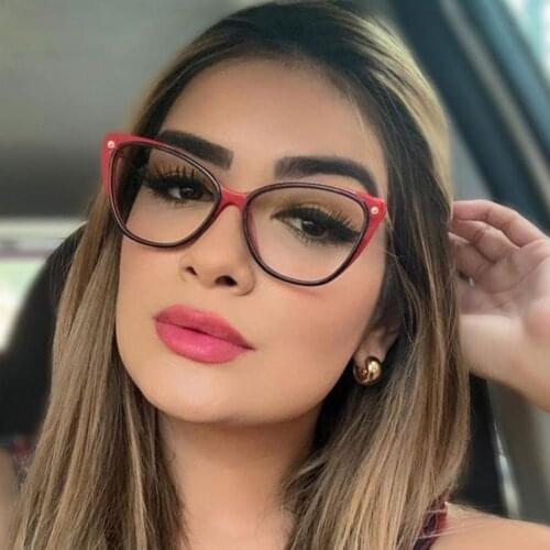 2021 New Vintage Rivet Square Anti-blue Glasses Frame Women Brand Fashion Optical Transparent Eyeglasses Female Oculos Feminino