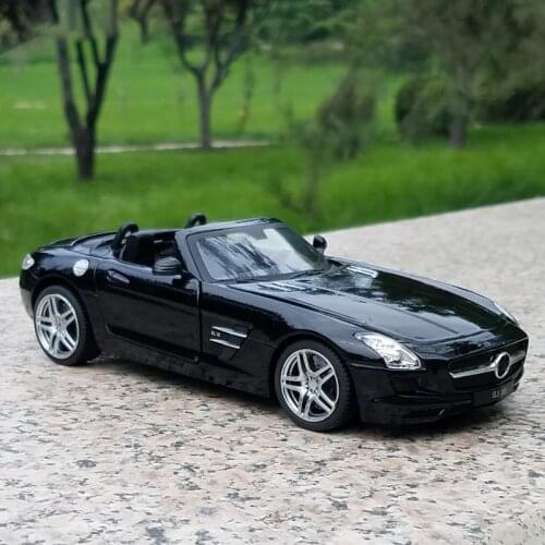 1:18 scale 2010 S series sports car simulation alloy die-casting car model child adult collection gift indoor display