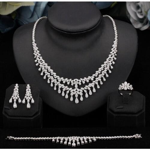 Bride Talk Pearl Necklaces For Women