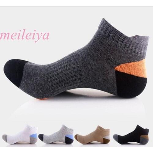 MEI LEI YA 20 Pairs / Bag High Quality Mens Socks New Sale Hot Mens Casual Socks Unique Style Socks 5 Colors