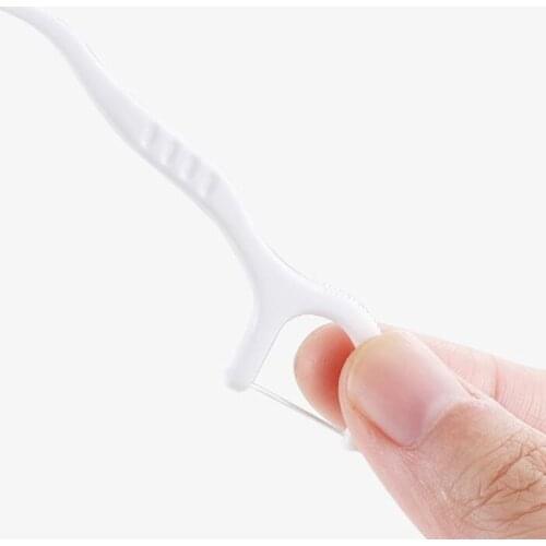 50Pcs/Box Disposable Superfine Dental Floss Picks Stick Bow-Shaped Tooth Cleaner Toothpick Oral Hygiene Tool With Portable Case