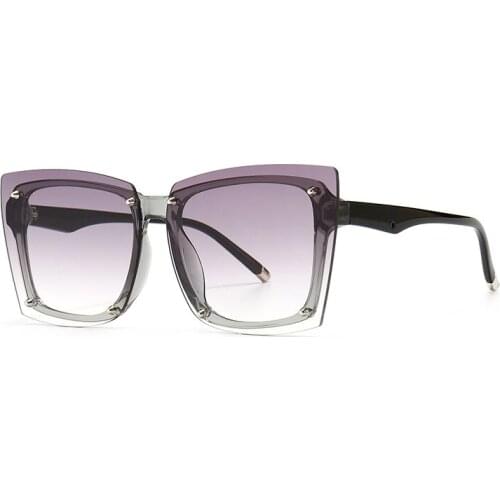 Vintage Fashion Luxury Brand Designer Square Sunglasses Women Men Retro Rivet Gradient Sexy Travel ins Sun Glasses Shades UV400