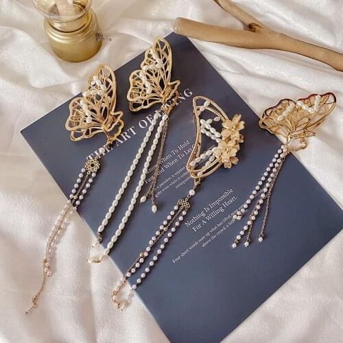 New Alloy Vintage Long Tassel Pearl Metal Hair Claw Love Pendant Crab Clips for Women Party Fashion Hair Accessories