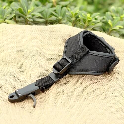 Compound bow Adjustable Black Wrist Strap Caliper archery bow Release