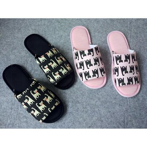 New Simple Cute Cat Black and Bhite Womens Flat Bottom Anti Slip Indoor Spring and Autumn Slippers