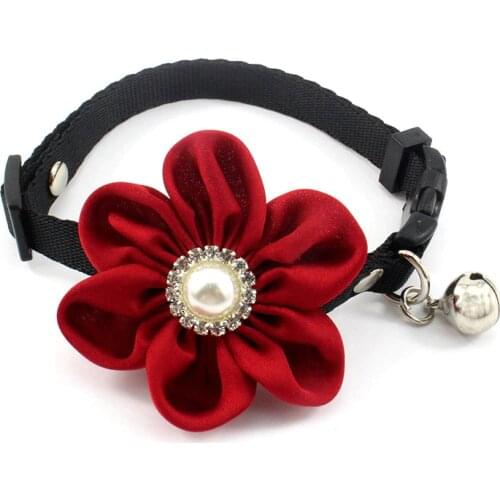 Small Dog Cat Collar Flower Pet Puppy Necklace Bell Pearl Adjustable Chihuahua Yorkie Clothes Costume Outfits