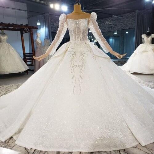 KISS WHITE Long Wedding Dresses