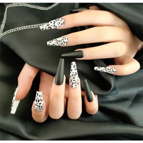 24pcs/set European Coffin Fake Nails Black Leopard Pattern Fingernail Decoration Nail Art Tips with Glue Extra Long False Nails