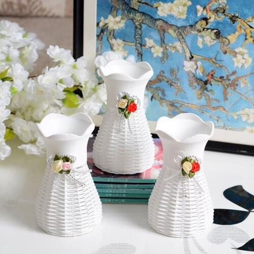 1Pcs Imitation Rattan plastic Vase white Flower Fruit Candy Storage Basket Home Garden Party Decor Ribbon color random