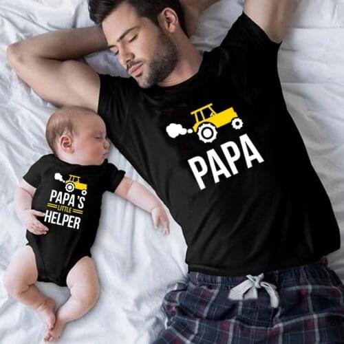 1pc Papa and Papas Little Helper Family Matching Clothes Father and Son Summer Tops Dad and Boys Short Sleeve Matching Clothing