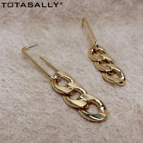 TOTASALLY 2020 Trendy Punk Womens Earrings Fashion Chic Earrings Alloy Curb Chain Dangle Earrings Party Earring Dropship