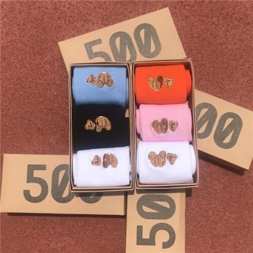 2021 New Fashion Men and Women Fashion Personality Hot Sale Solid color Little Bear Hip Hop Match Tidal Youth Socks 3 Pairs/Box