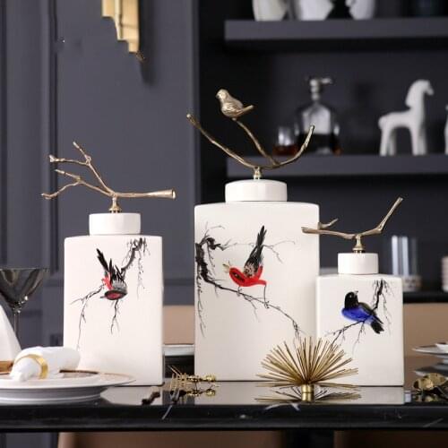 Chinese Flower Vase Decoration Accessories Home Ceramic Vase Hand Painted Birdie Ink Painting Ceramic Decorative Jar With Cover