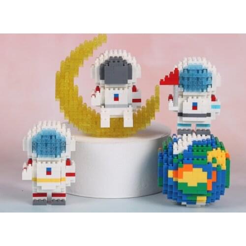 Earth Animal Dog Space Station Saturn Rocket Building Blocks City Shuttle Astronaut Figure Man Bricks Set Children Toys Gift