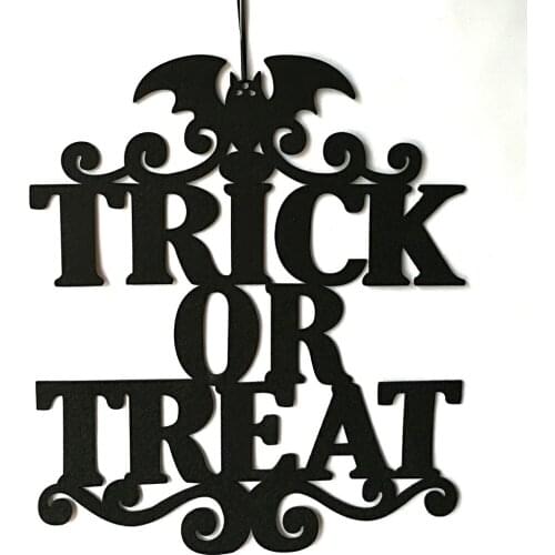 Trick or Treat Wood Hanging Sign Halloween Welcome Signs for Halloween Party Indoor Outdoor House Decorations