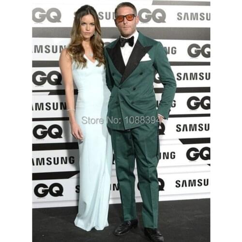 2018 Tailored Green Suit Men Groom Tuxedo Slim Fit 2 Piece Double Breasted Blazer Prom Wedding Suits Terno Jacket+Pant+Bow