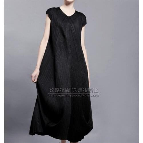 HOT SELLING Miyake Elegant female pleated one-piece dress three-dimensional bag curved laciness sleeve length dress IN STOCK
