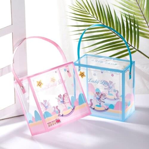 Childrens full moon birthday one year old gift bag gift box cartoon transparent box portable box packaging box portable Treat c