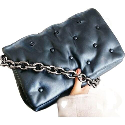 Branded Womens Shoulder Bags 2021 Denim Quality Thick Metal Chain Shoulder Purses And Handbag Women Clutch Bags Ladies Hobo Bag