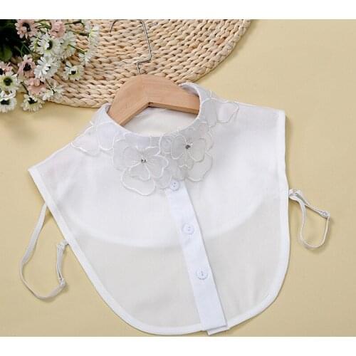 Womens Lace Floral Embroidery Fake Collars Ladies False Collars Detachable Collar Shirt Faux Col Lapel Blouse Half Shirt Decor