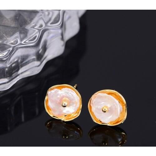 Dorado New Natural Freshwater Pearl Stud Earrings For Women Baroque Irregular Geometric Brincos Metal Gold Color Jewelry Gift