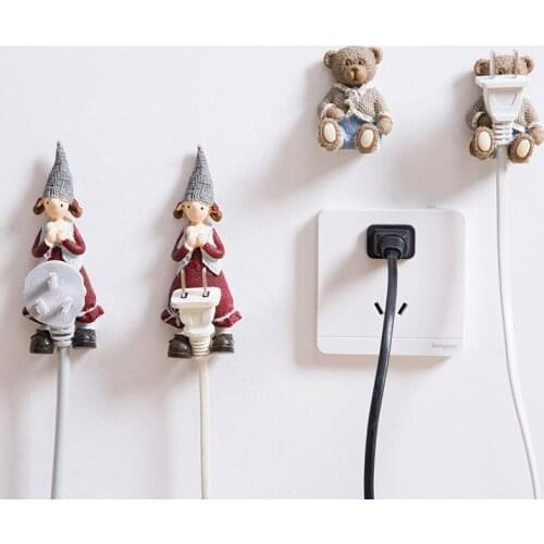 1Pc Cartoon resin power socket to receive Creative lovely hook plug bracket of viscose glue Home Storage Organization wall hook