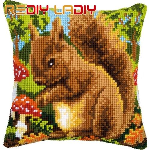 Cross Stitch Cushion Hedgehog Squirrel Chunky Yarn Cross-Stitch Kits Needlework Printed Canvas Pillow Home Decor Arts & Crafts