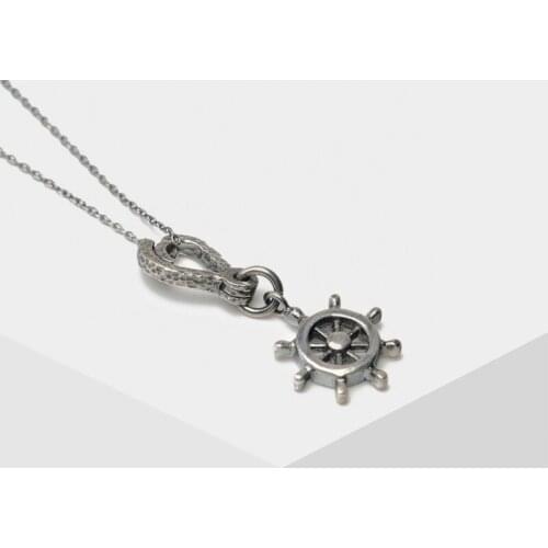 Amorita boutique rudder pendant design vintage necklaces