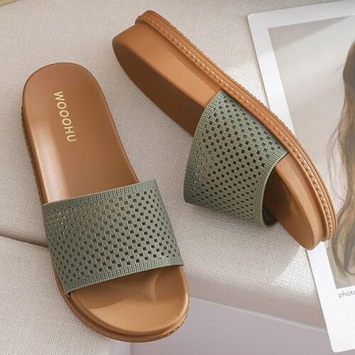 Two Boats Women's Slippers