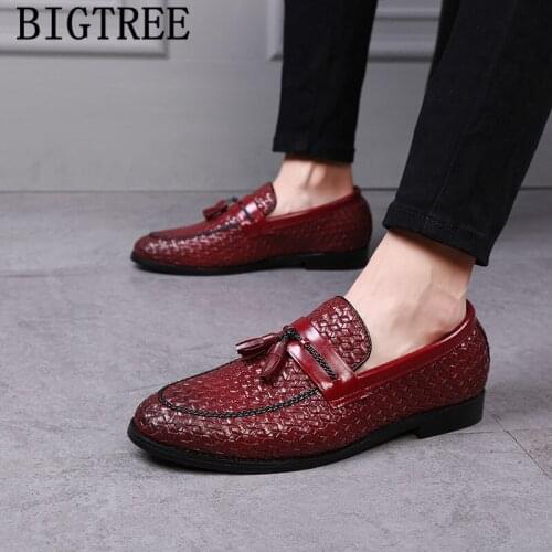 Tassel Loafers Men Pointed Toe Dress Weddings Shoes Coiffeur Italian Shoes Men Classic Men Party Shoes Zapatos Hombre Formal