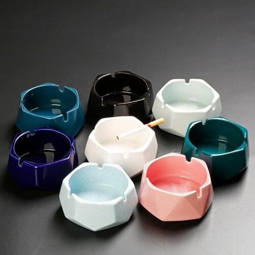 Diamond pattern ceramic ashtray living room coffee table decoration Anti-ash portable ashtray Home Hotel Office Supplies/Gifts