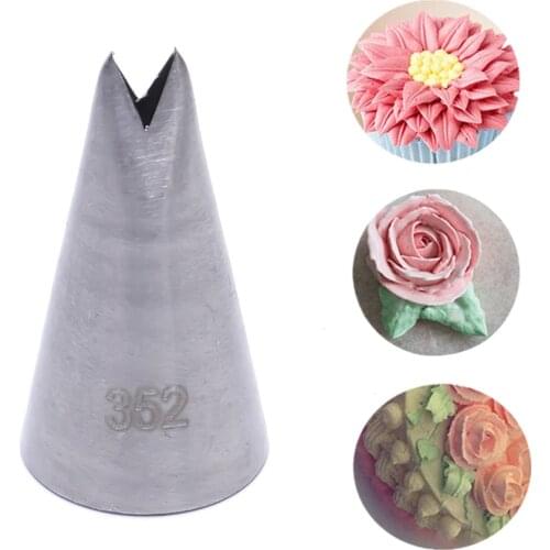 #352 1Pc Popular Leaf Shape Cream Tips Stainless Steel Icing Piping Nozzles Cake Decorating Cupcake Pastry Tools