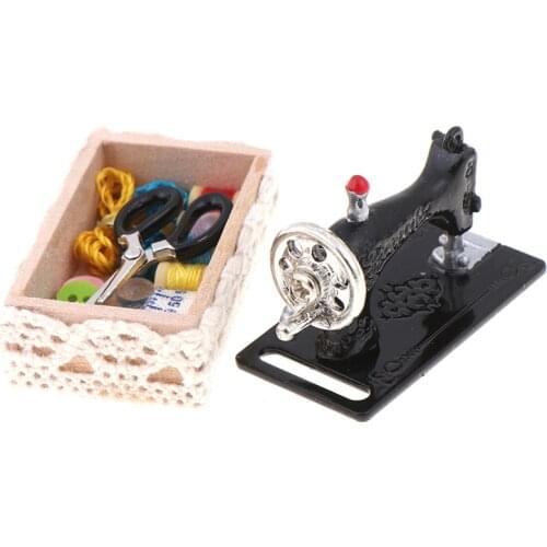 2pcs/Set Hot 1:12 Mini Sewing Machine Simulation Home Furniture for Girl Doll House Decoration Dollhouse Miniature Accessories