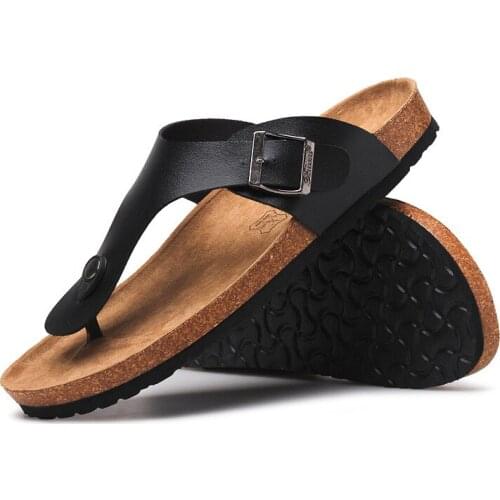 Couple cork slippers mens clip foot antiskid beach sandals Korean fashion sandals casual flip flop women