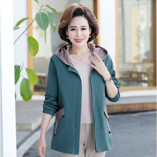 Moms Hooded Jacket 2021 Middle-aged mother Spring Autumn Loose Large size 5XL Windbreaker Coat Stitching Zipper Ladies Outwear