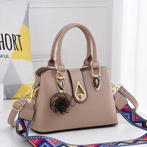 Woman Fashion Leather Handbag Flower Decoration Womens PU Hand Bags Purse Pocket Women Messenger Bag Big Tote Sac Bols