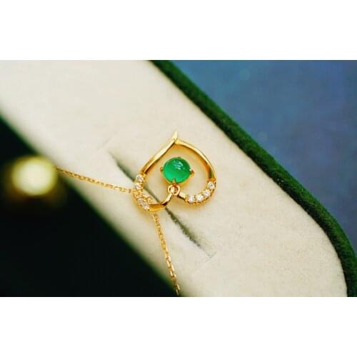 JHY Solid 18K Yellow Gold 4.2mm Nature Green Emerald Gemstones Pendants Necklaces for Women Fine Jewelry for Women Gifts