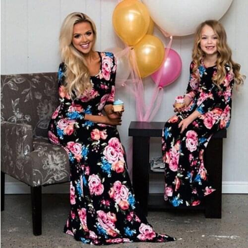 Mother And Daughter Clothes Matching Vestidos Flower Long Sleeve Beach Dresses Mommy And Me Long Dress Family Woman Girls