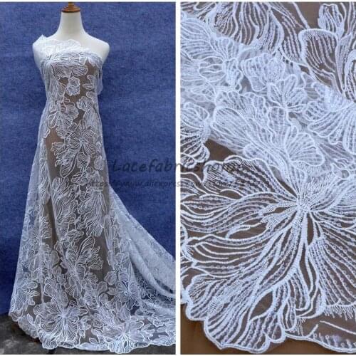 La Belleza 1 yard New fashion style off white/black sequins net wedding dress lace fabric 51'' width sale by yard wholesal