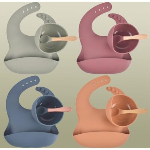 Silicone Dinner Plate Set Divided Tableware Set, containing Baby Suction Bowl, Baby Spoon, Silicone bib