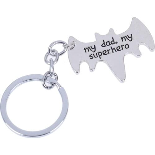 1Pc "My Dad My Superhero" Bat Shape Keychain Daddy Keyrings Gift For Fathers Day