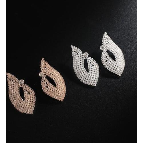 New Bling Crystal Stud Earrings For women Hyperbole Big Rhinestone Earring statement Party Wedding Fashion Jewelry Gifts E674