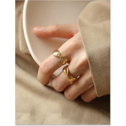 Brass Electroplated 18K Gold Vintage Feather Vintage Fashion Elegant Wedding Engagement Charm Ring Luxury Jewelry for Women Gift