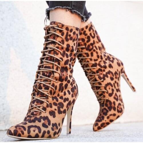 Women Lace-Up Boots Luxury Brand Snake Print Ankle Boots High Heels Fashion Pointed Toe Ladies Sexy Shoes 2019 New Chelsea Boots