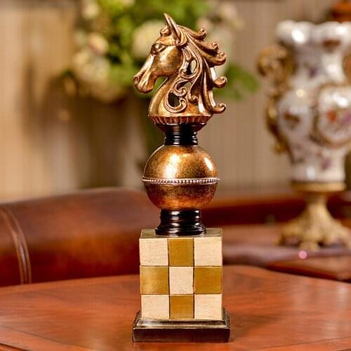 3 Pics American Country Vintage Style Ornaments Resin Craft Chess Decoration Great Gift for Elder