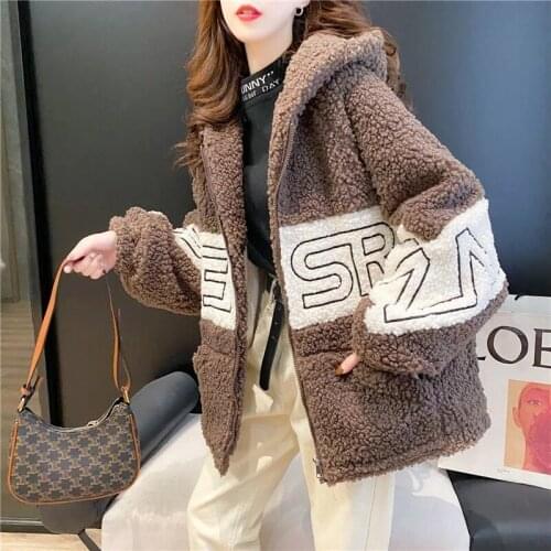 Embroidered Imitate Lamb Velvet Thicken Cotton Clothes Womens Coat Loose Hood Zipper Splicing Winter New Female Student Jacket