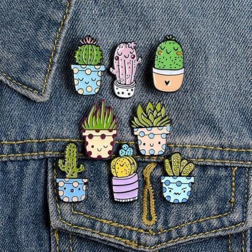 Hot Sale Cartoon Cute 8Pcs Lapel Pins Potted Plant Delicate Enamel Mini Cactus Aloe Badges Brooches for Clothes